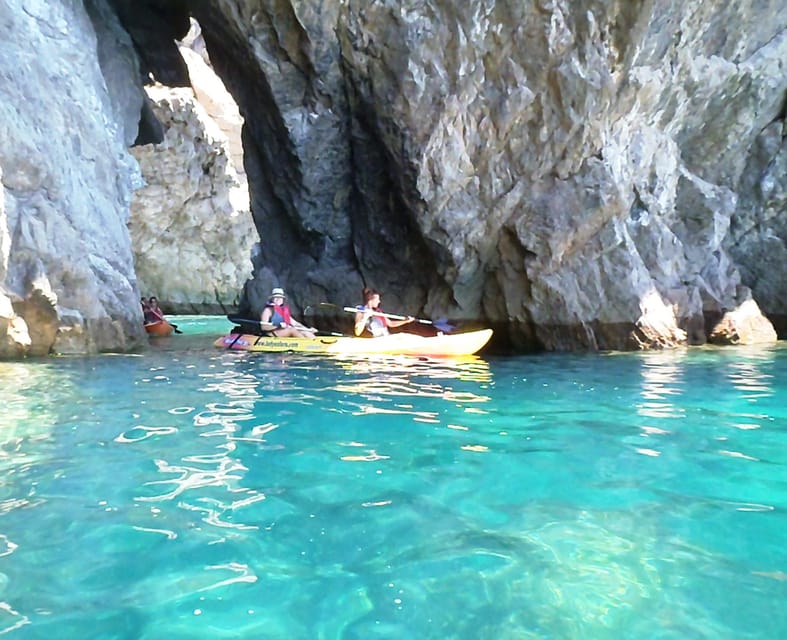 Sesimbra: Ribeiro Cavalo Beach, Caves, & Arrábida Kayak Tour - Participant Restrictions