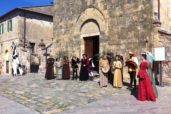 Siena and San Gimignano and Chianti Wine Small-Group Tour From Lucca - Wine Tasting Experience