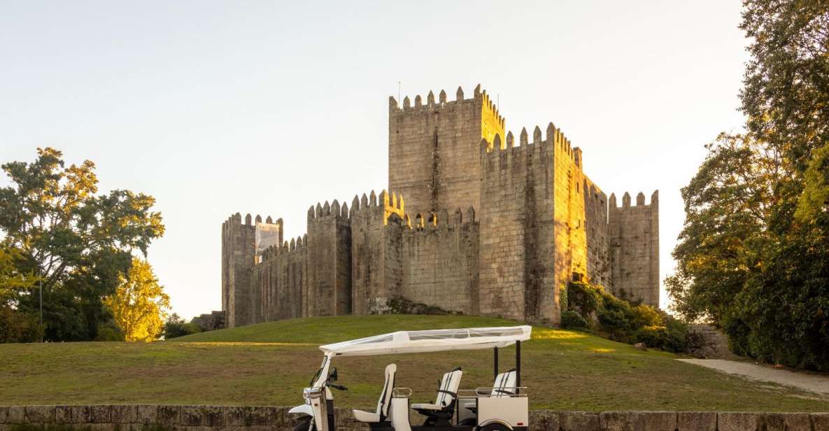 Sightseeing Tours by Electric Tuk-Tuk in Guimarães - Reservations and Cancellation Policy