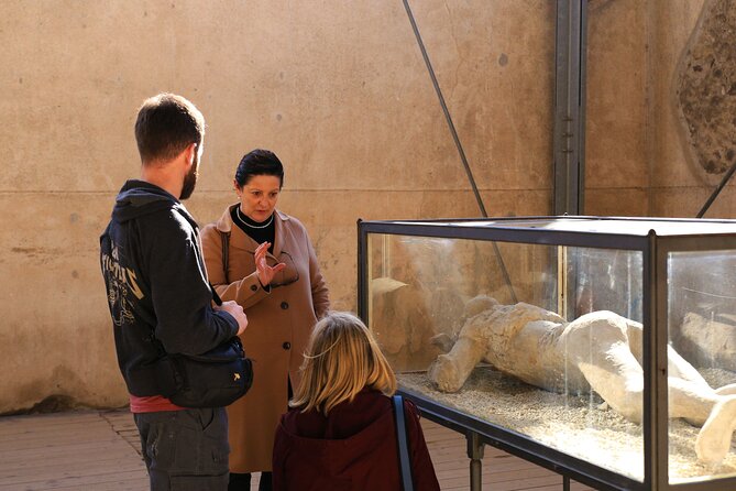 Skip-the-line Exclusive Private Full-Day Complete Ancient Pompeii Guided Tour - Meeting and Pickup