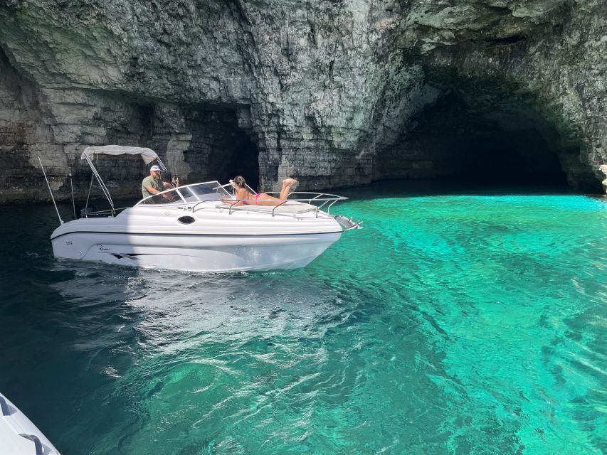 Sliema Private Boat Charter Comino, Blue Lagoon, Gozo - Boat Facilities and Services