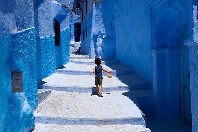 Small-Group Day Tour to Chefchaouen From Fez - Transportation Provided