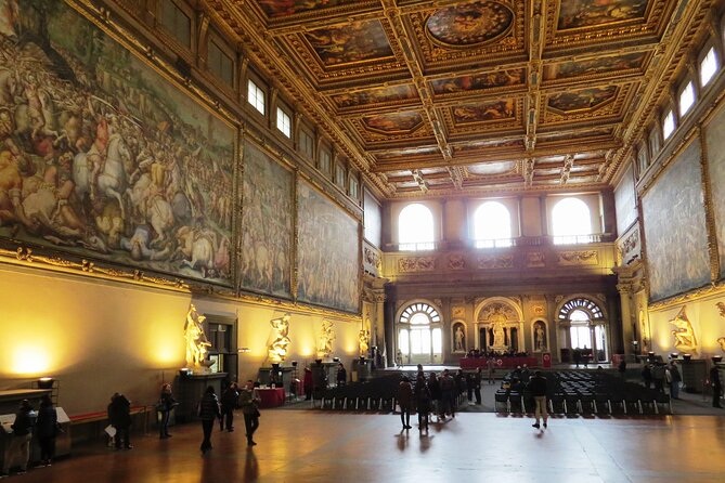 Small-Group Palazzo Vecchio Secret Passages Tour With Lunch or Gelato - Tuscan Lunch or Gelato Option