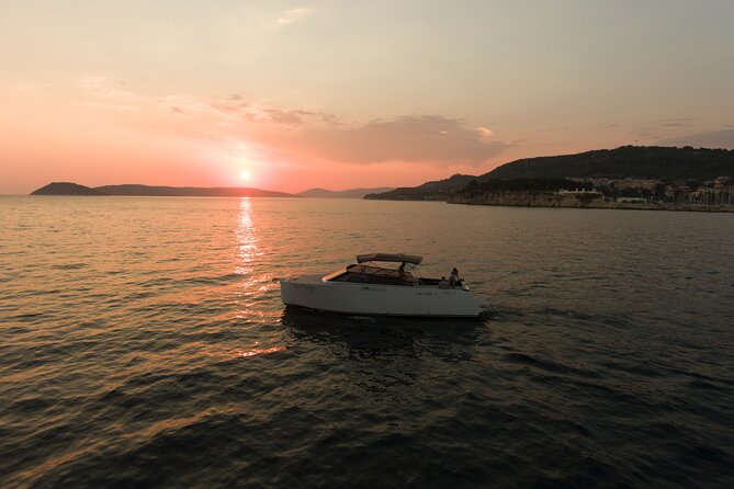 Small Group Powerboat Sunset Cruise - Pricing and Guarantee