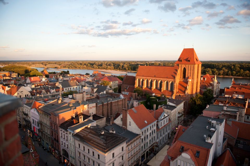 Small-Group Tour From Warsaw to Torun With Lunch - Customer Feedback