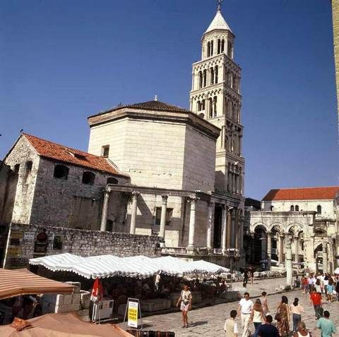 Split: Diocletians Palace & Old Town Guided Walking Tour - Tour Inclusions