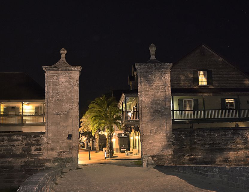 St. Augustine: Boos and Booze Haunted Pub Crawl - Included Features