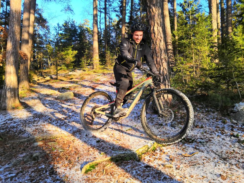 Stockholm: Forest Mountain Biking Adventure for Beginners - Group Size and Duration