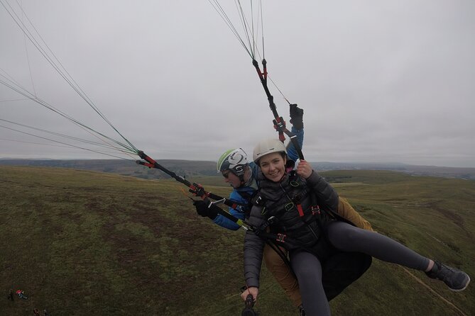 Tandem Paragliding Experience in the Brecon Beacons - Booking Information