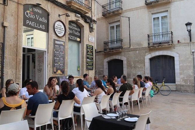 Tapas Tour - Guide Knowledge and Expertise