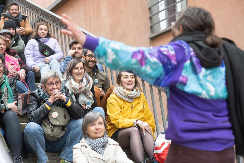 Theatrical Visit: Mysteries of the Croix-Rousse in English - Theatrical Tour Experience