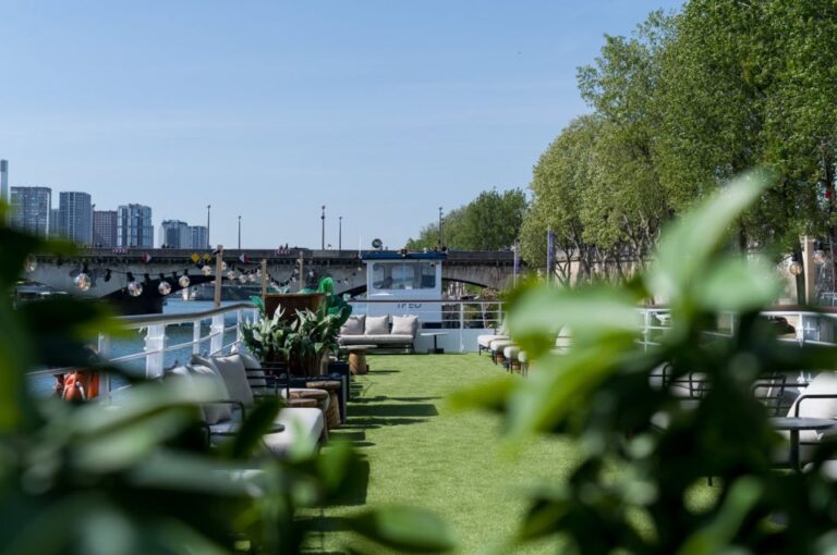 Theo Boat/paris: Lunch Cruise On The Seine With Rooftop Overview Of The Lunch Cruise