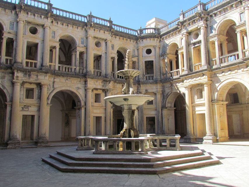 Tomar Templar Full-Day Group Tour From Lisbon - Visiting the Convent of Christ