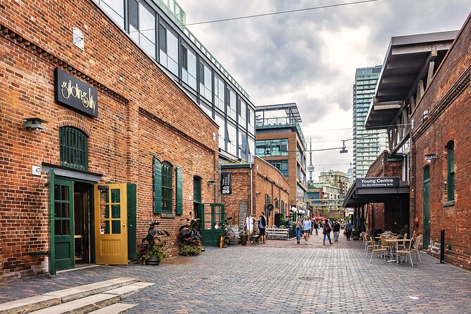 Toronto Distillery District: Finest Whisky Quest Experience - Accessing the Game via App