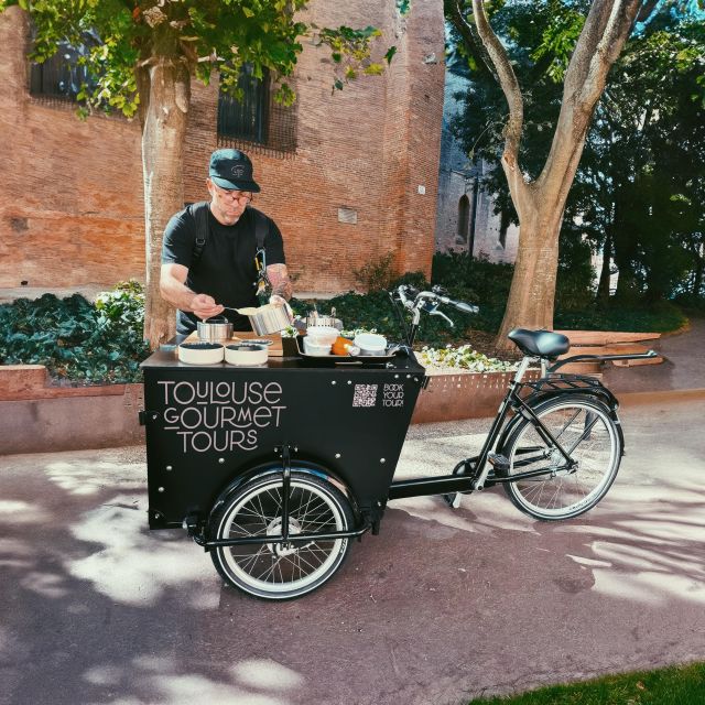 Toulouse Food & History Tour With a Chef (In English) - Savoring Exceptional Charcuterie