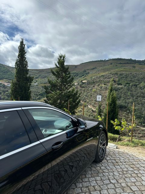 TRANSFER: PORT > DOURO SEDAN - Private Group