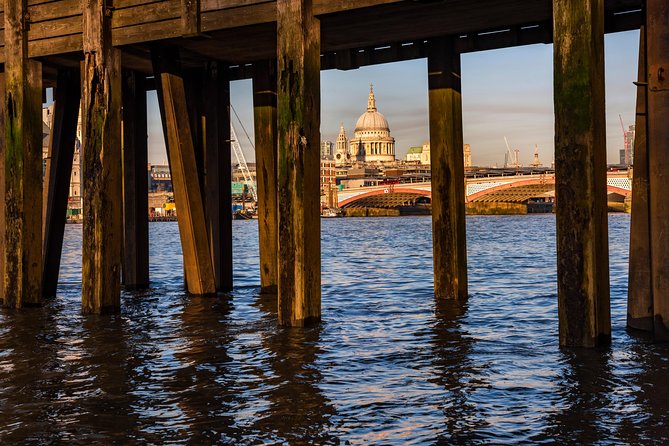 Ultimate Introduction to Photography in Central London - Photographic Composition and Storytelling