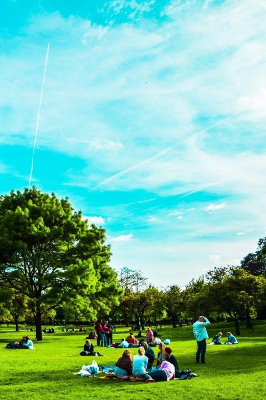 Unique Sites of London – Walking Tour for Couples - Passing by 10 Downing Street