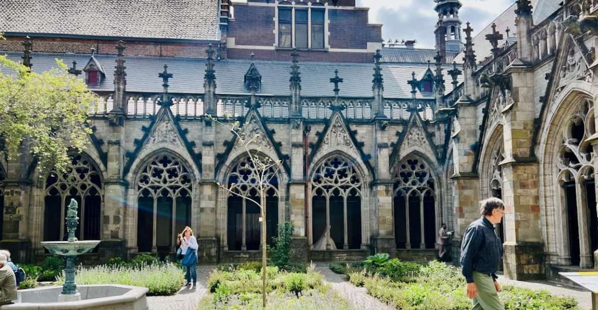 Utrecht: Highlights and Secrets With a Walking Tour - Experiencing Local Culture