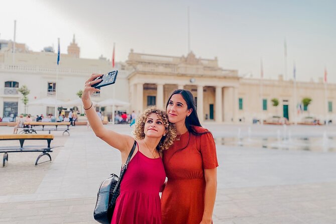 Valletta: City Nobles App Tour + Optional Malta 5D Show Ticket - Exploring Valletta