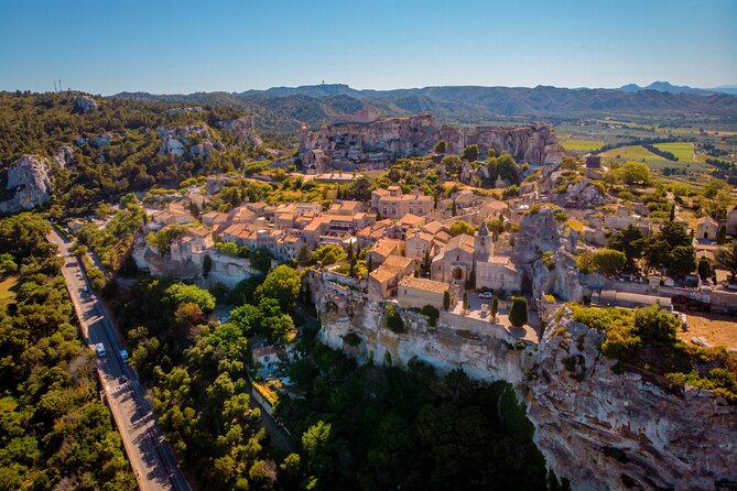 Van Goghs Provence & Roman Sites - Small-Group Day Trip - Visiting Les-Baux-de-Provence