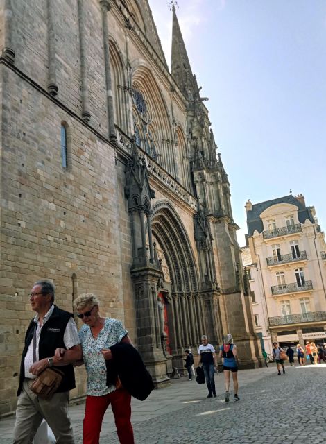 Vannes Historic City Center Running Tour - Participant Requirements