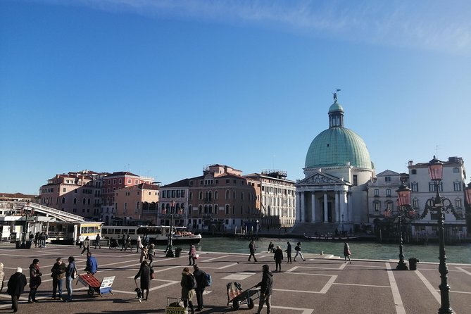 Venetian Cicchetti Street Food & Sightseeing Walking Tour With Local Guide - Physical Requirements