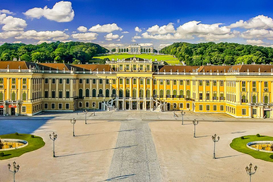 Vienna: Schönbrunn Palace & Gardens Skip-the-Line Tour - Meeting Point and Directions