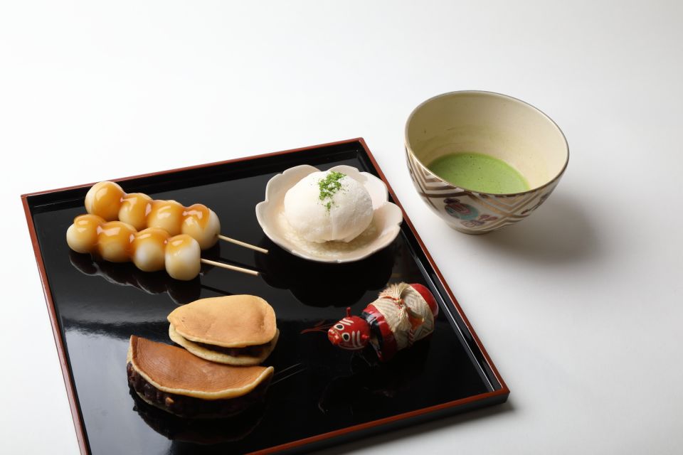 Wagashi(Japanese Sweets) Cooking :Kyoto Near Fushimiinari - Instructor Expertise