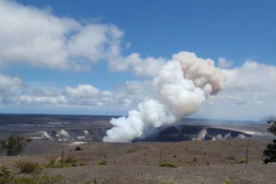 Waikiki: Big Island Volcanoes National Park Adventure Tour - Lava Tube Exploration