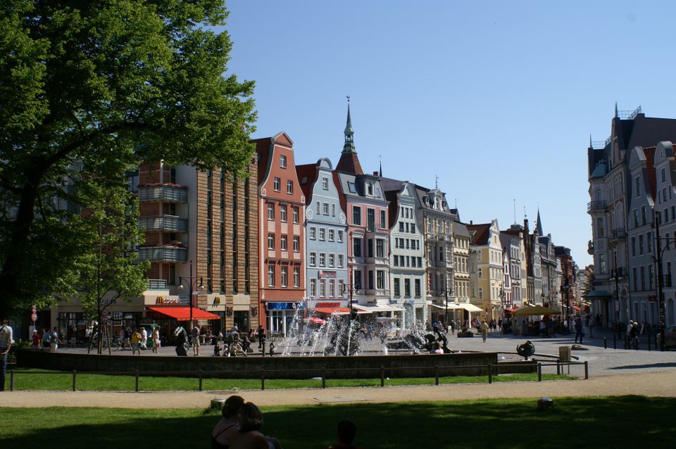 Warnemünde & Rostock: Half-Day Shore Excursion - Astronomical Clock of St. Marien