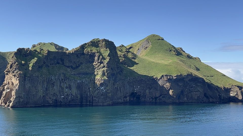 Westman Islands Private Tour - Halldrsskora (Elephant Rock)