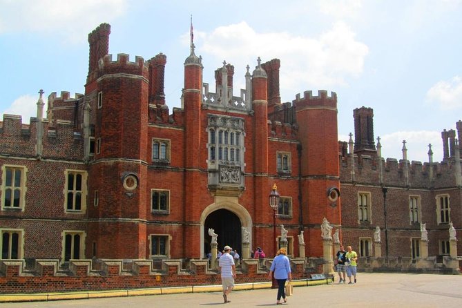 Windsor Castle and Hampton Court Private Car Tour - Reviews and Feedback