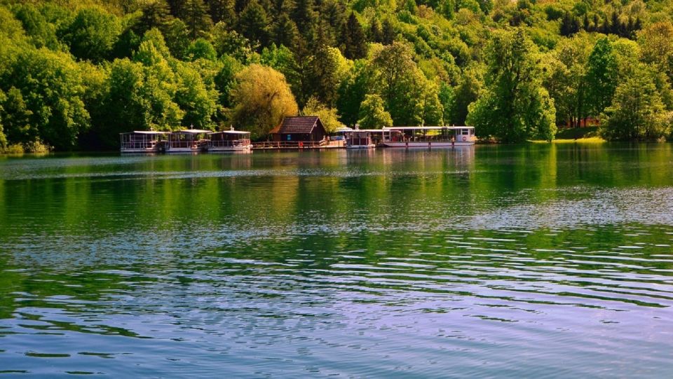 Zagreb to Split: Private Transfer With Plitvice Lakes - Important Notes