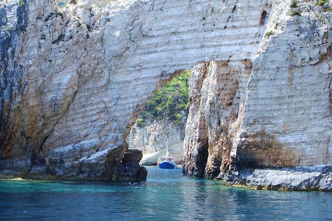 Zakynthos Half Day Tour to the Turtle Island, Cameo & Keri Caves - Meeting and Pickup Arrangements