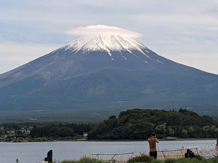 1 Day 10 Hrs Mt Fuji & Lake Kawaguchiko Tour With Eng Driver - Lake Kawaguchiko