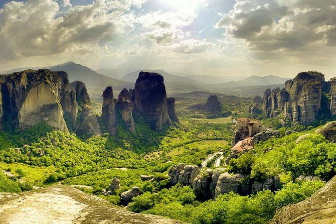 2 Days Private Tour: Delphi & Meteora - Experiencing Kalabakas Local Culture