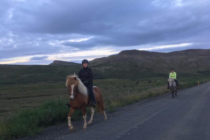 2 Hours Private Horse Riding to Lake Hafravatn, Reykjavík - Mos - Cancellation Policy