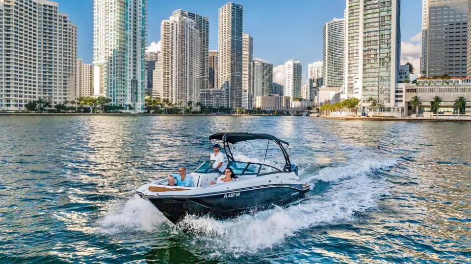 27 Feet Monterey Breathtaking Miami Skyline Boat Tour - Duration and Group Size