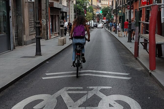 3-Hour Private Tour of Madrid by Bike - Meeting Point and End Point