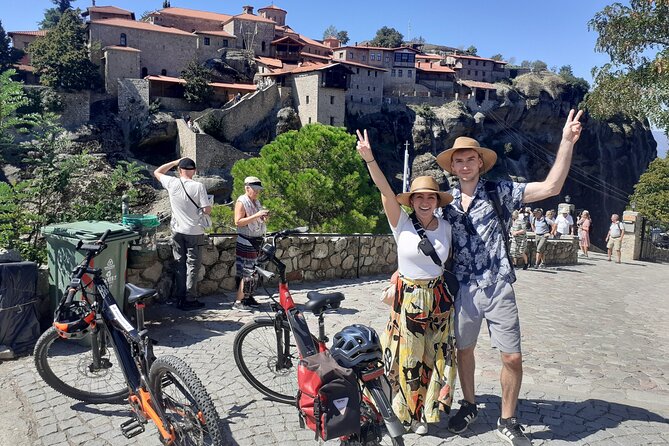 4-Hour Tour Morning Highlights of Meteora on E-Bike - Explore Kastraki Village