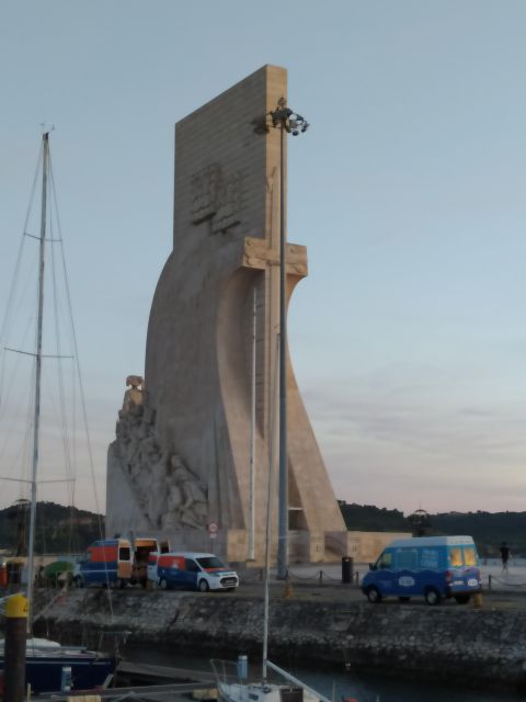 4-Hours Lisbon Sightseeing Highlights Tour - Unique Buggy Experience