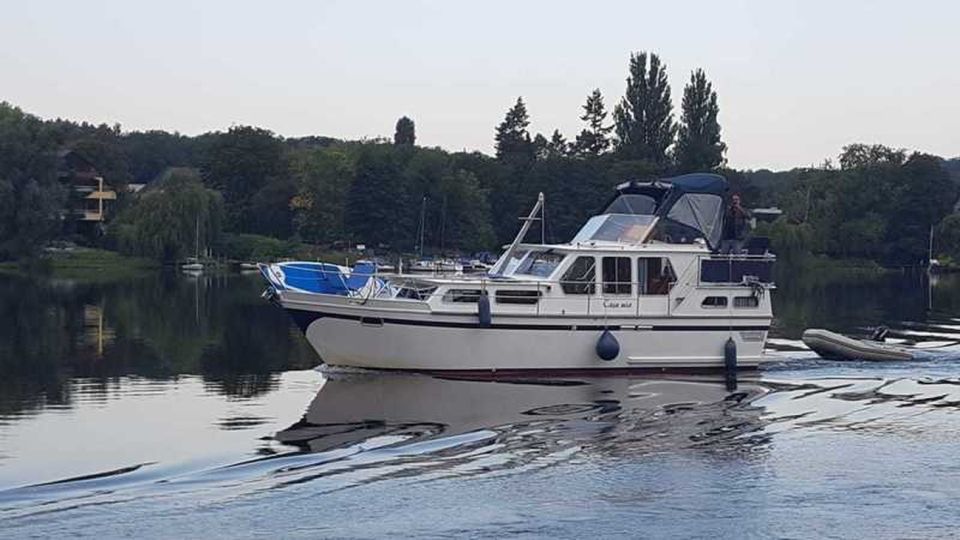 4h Private Havelland Discovery Boat Cruise With Skipper - Relax and Enjoy the Scenery