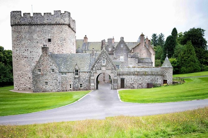 Aberdeenshire Private Half Day Castle & Historic Building Tour - Tour Pricing and Guarantee