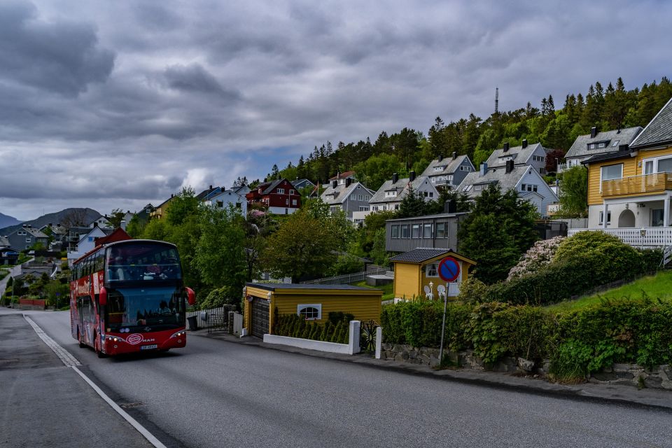 Alesund: City Sightseeing Hop-On Hop-Off Bus Tour - Ålesund Church Tour