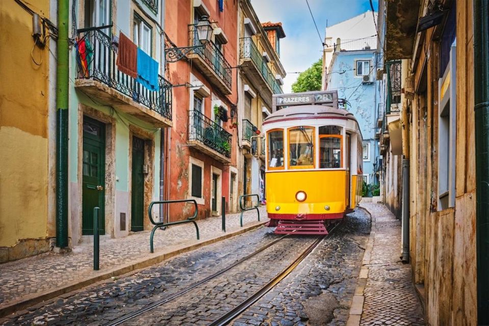 ALL ABOUT Lisbon! Full Day Tuk Tuk Tour - Panoramic Lunch Spot