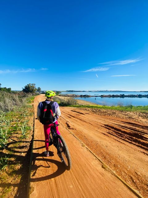 Alvor to Ferragudo on E-Bike: Traditional Fishing Villages - Visiting the Old Fort