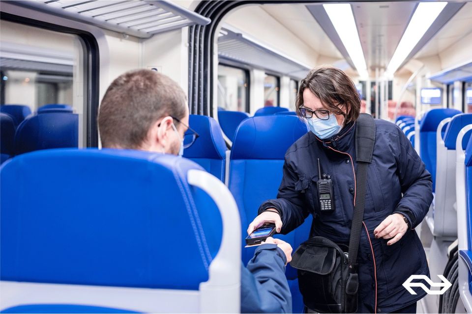 Amsterdam: 1-Way Train Transfer To/From Haarlem - Child Fare and Policies