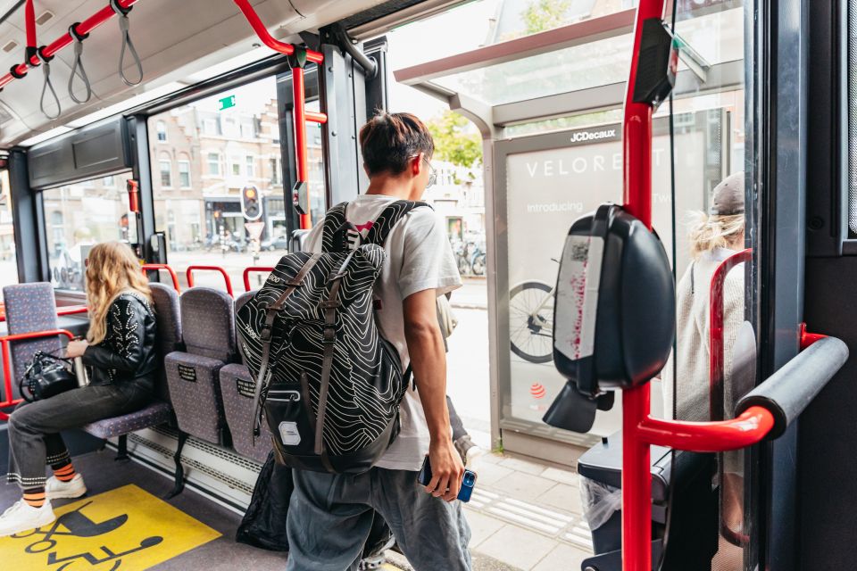 Amsterdam: Airport Express Bus Transfer To/From City Center - Customer Ratings and Feedback