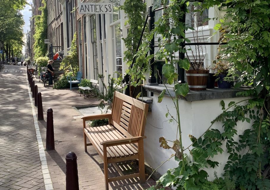 Amsterdam: Jordaan District Tour With a German Guide - Inclusions and Additional Information